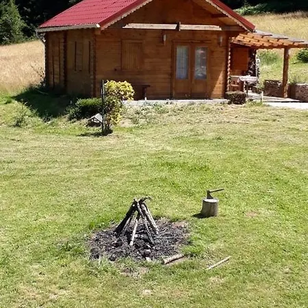 בקתה Chalet Tranquillou, Calme Et Nature Anould